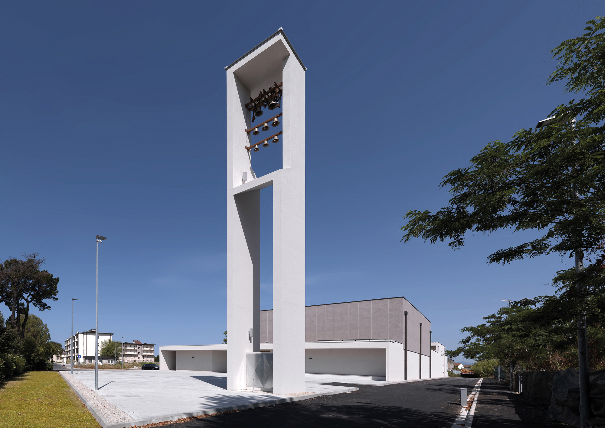 La nuova Chiesa della Resurrezione di Nostro Signore a Viareggio Un